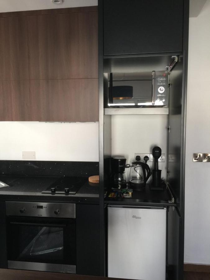 Pearl City View Apartment Пафос Екстериор снимка