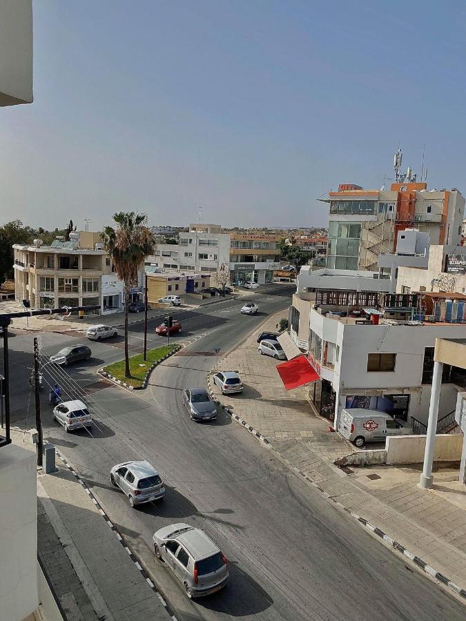 Pearl City View Apartment Пафос Екстериор снимка