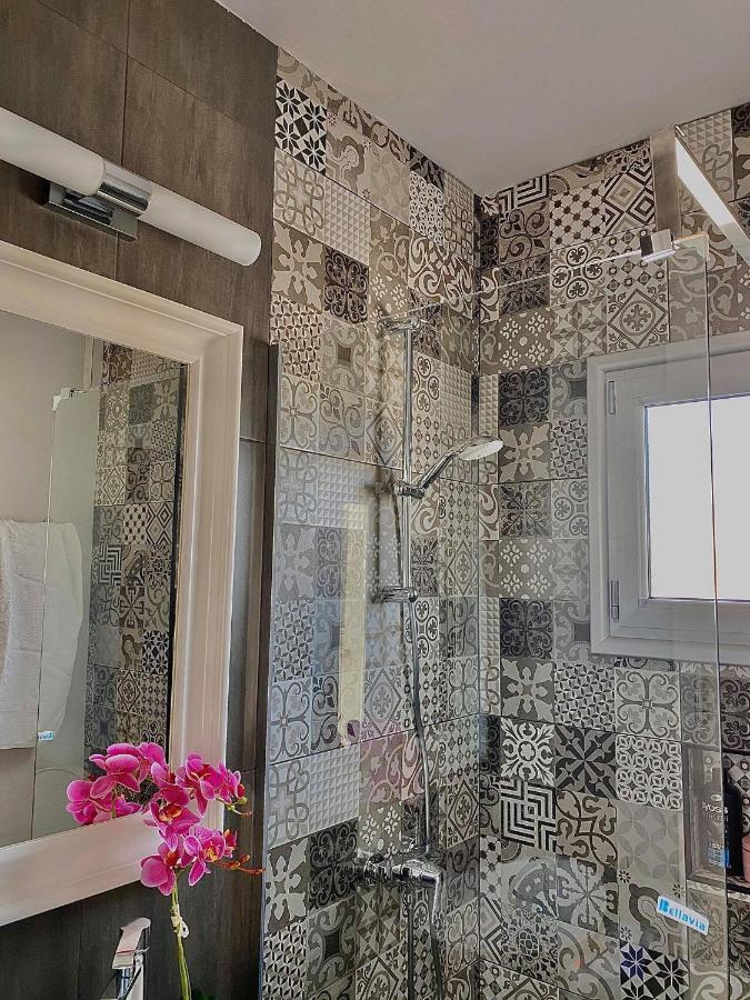 Pearl City View Apartment Пафос Екстериор снимка